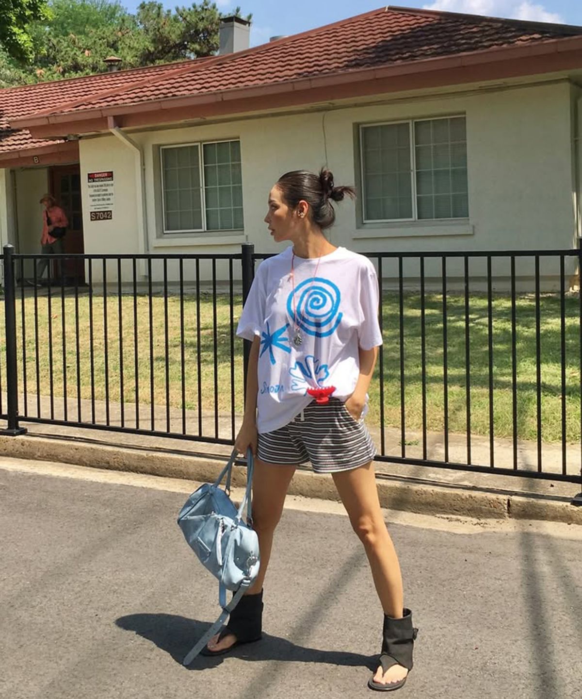 시눈(SINOON) Star Shell T-shirt (White)