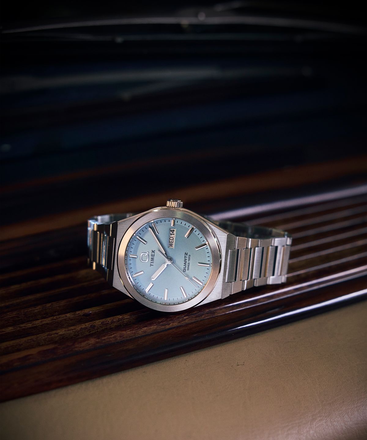 타이맥스(TIMEX) Q TIMEX 컨티넨탈 데이데이트 아쿠아마린 스틸시계 39mm