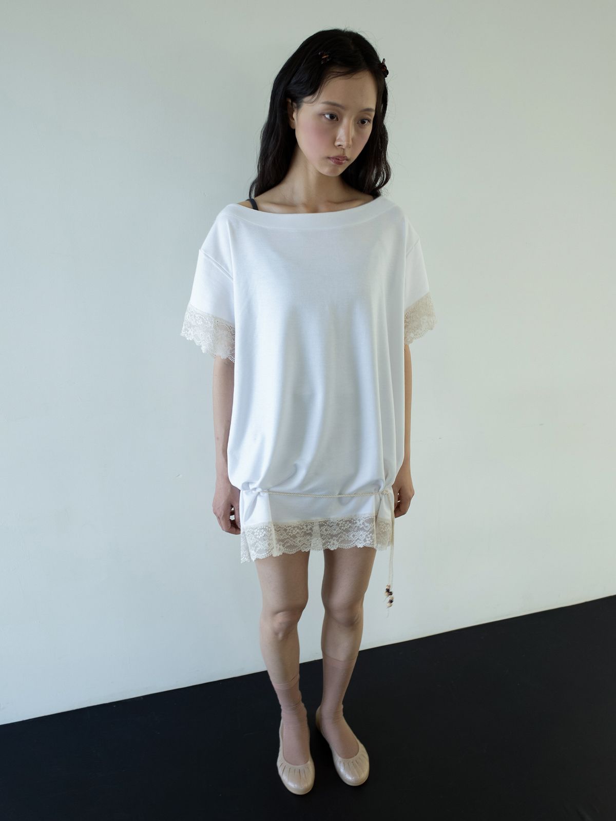 온스카(ONSKA) LACE LOOSE T (WHITE)