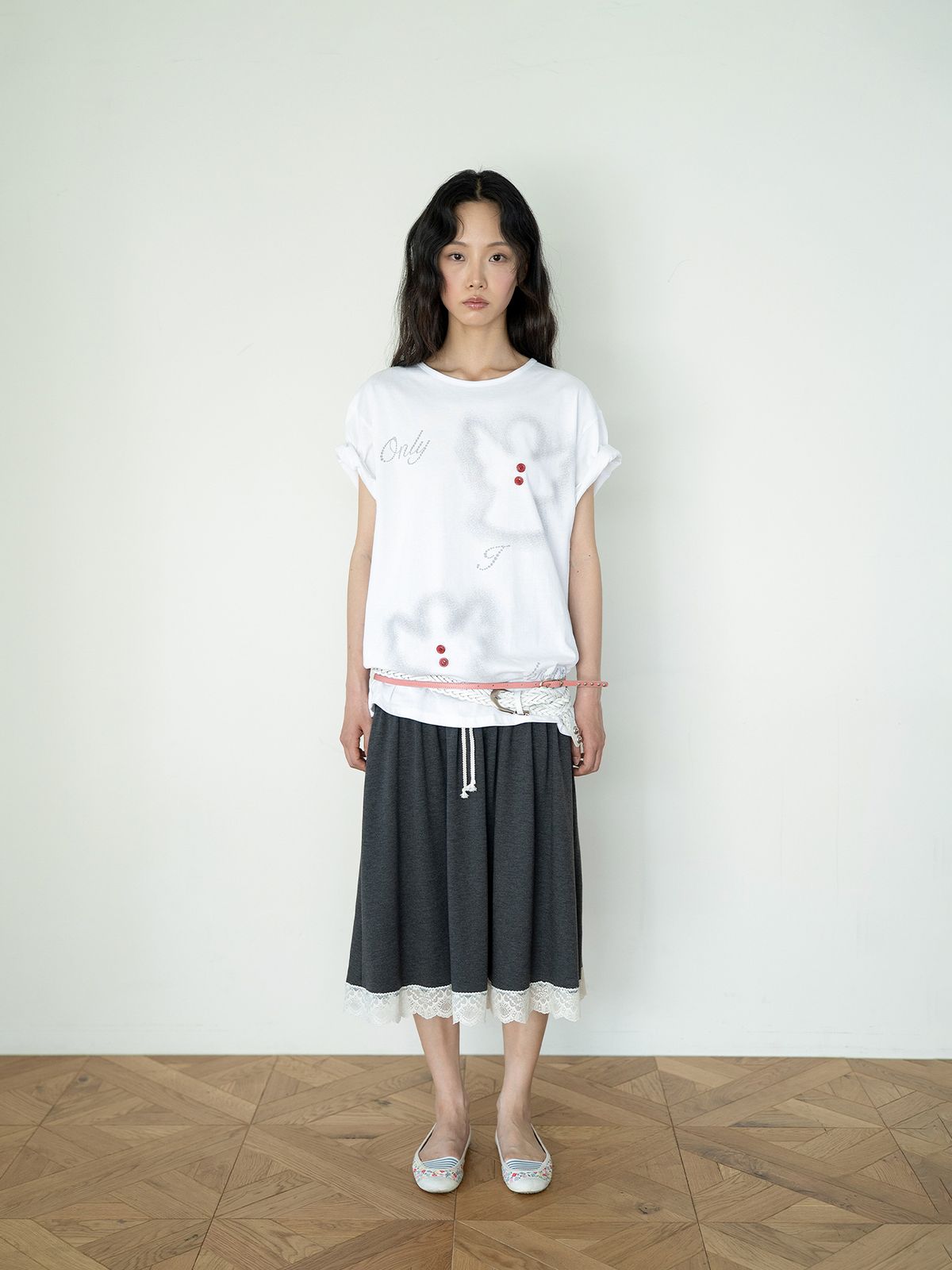 온스카(ONSKA) ANGEL BUTTON T (WHITE)