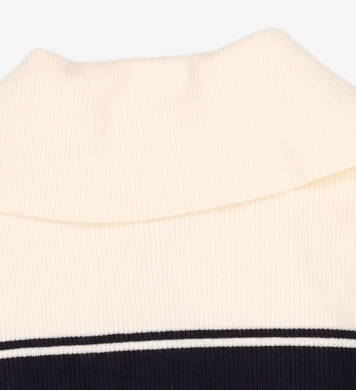 부루앤쥬디(BURUNJUDY) 니트/스웨터 FREE