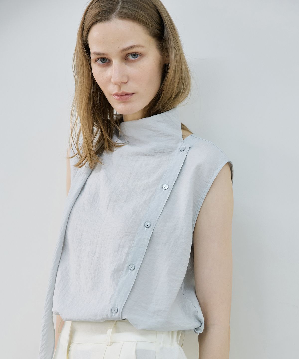 누토프(NUTOFFE) Musk Blouse_Light Blue