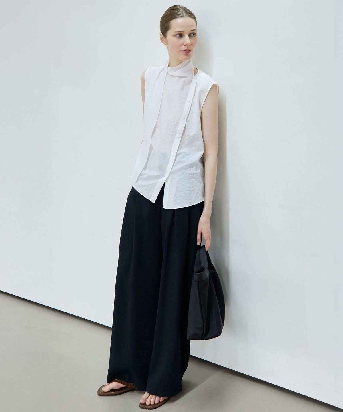 누토프(NUTOFFE) Musk Blouse_Ivory