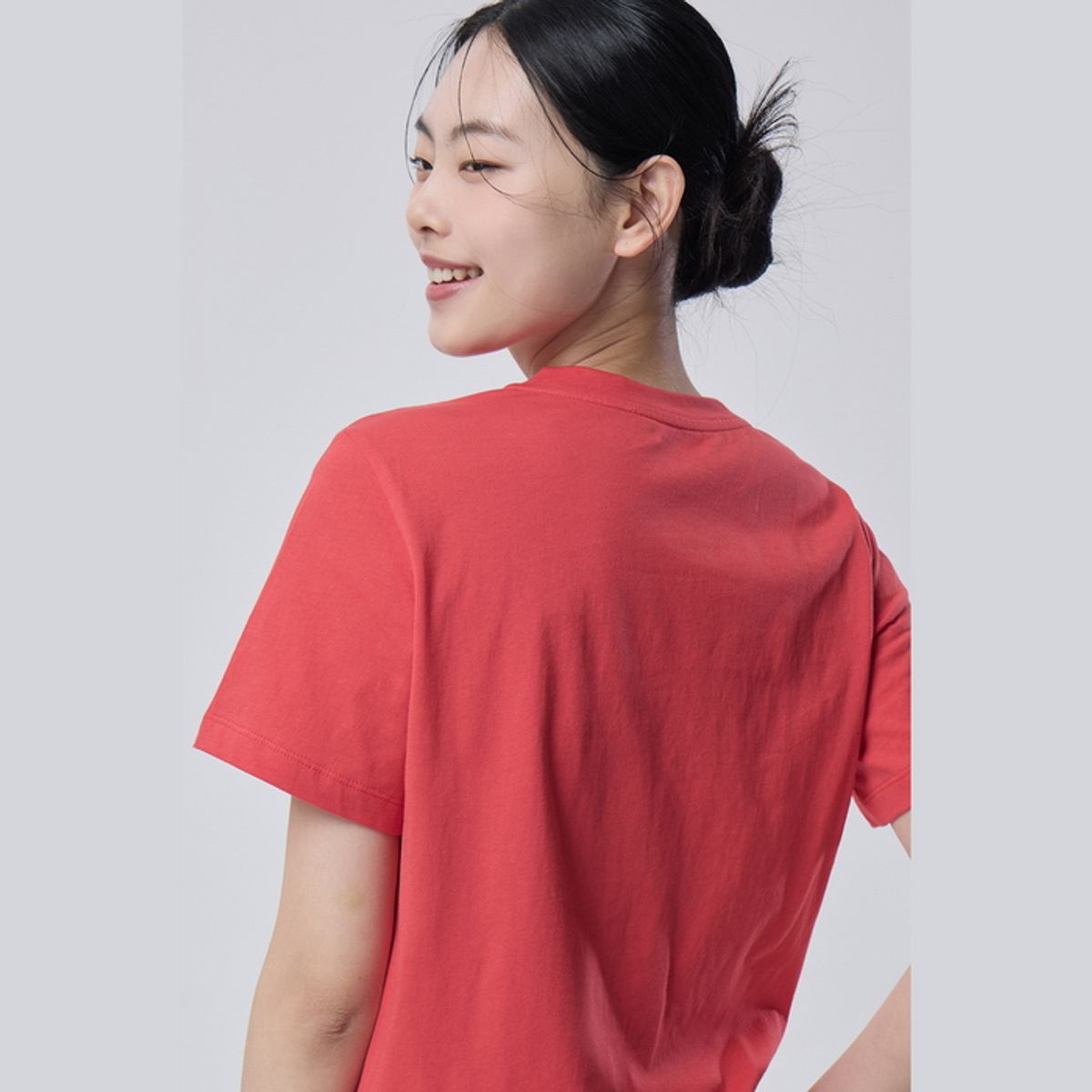 베네통(BENETTON) 레터링 프린팅 코튼 반팔 티셔츠_BATSF7631RD