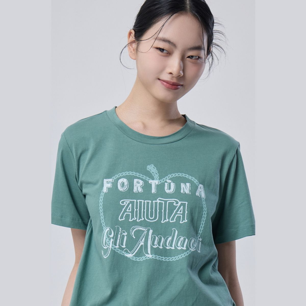 베네통(BENETTON) 레터링 프린팅 코튼 반팔 티셔츠_BATSF7631GN
