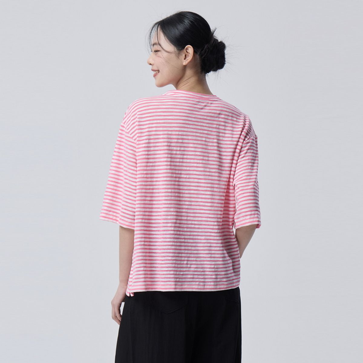 베네통(BENETTON) 스트라이프 슬럽 반팔 티셔츠_BATSE2631PK