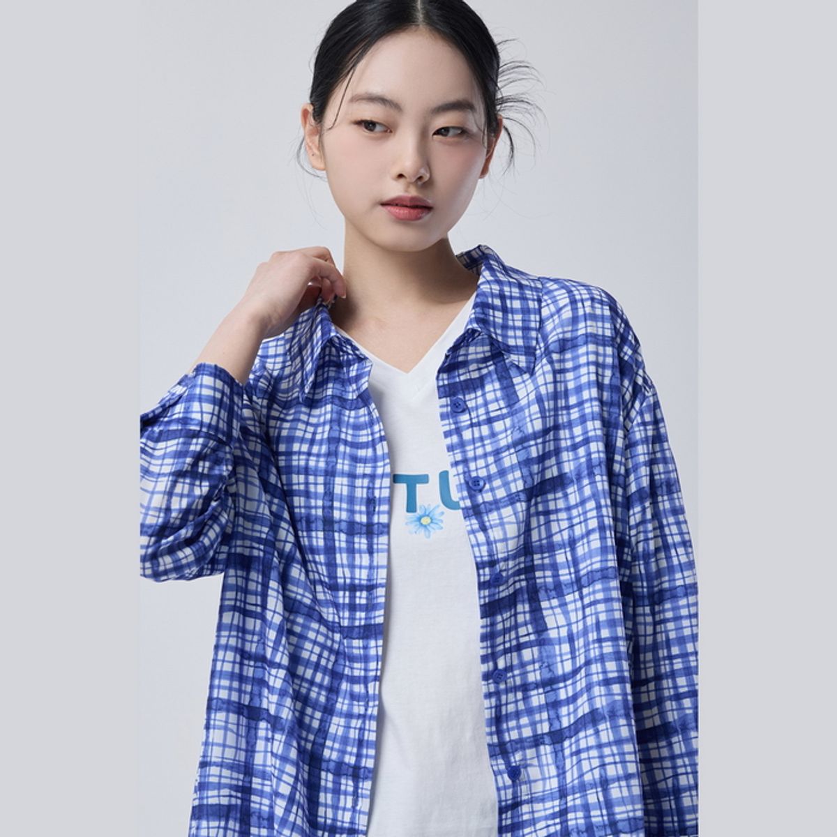 베네통(BENETTON) 체크 프린팅 블라우스_BABL95631BL