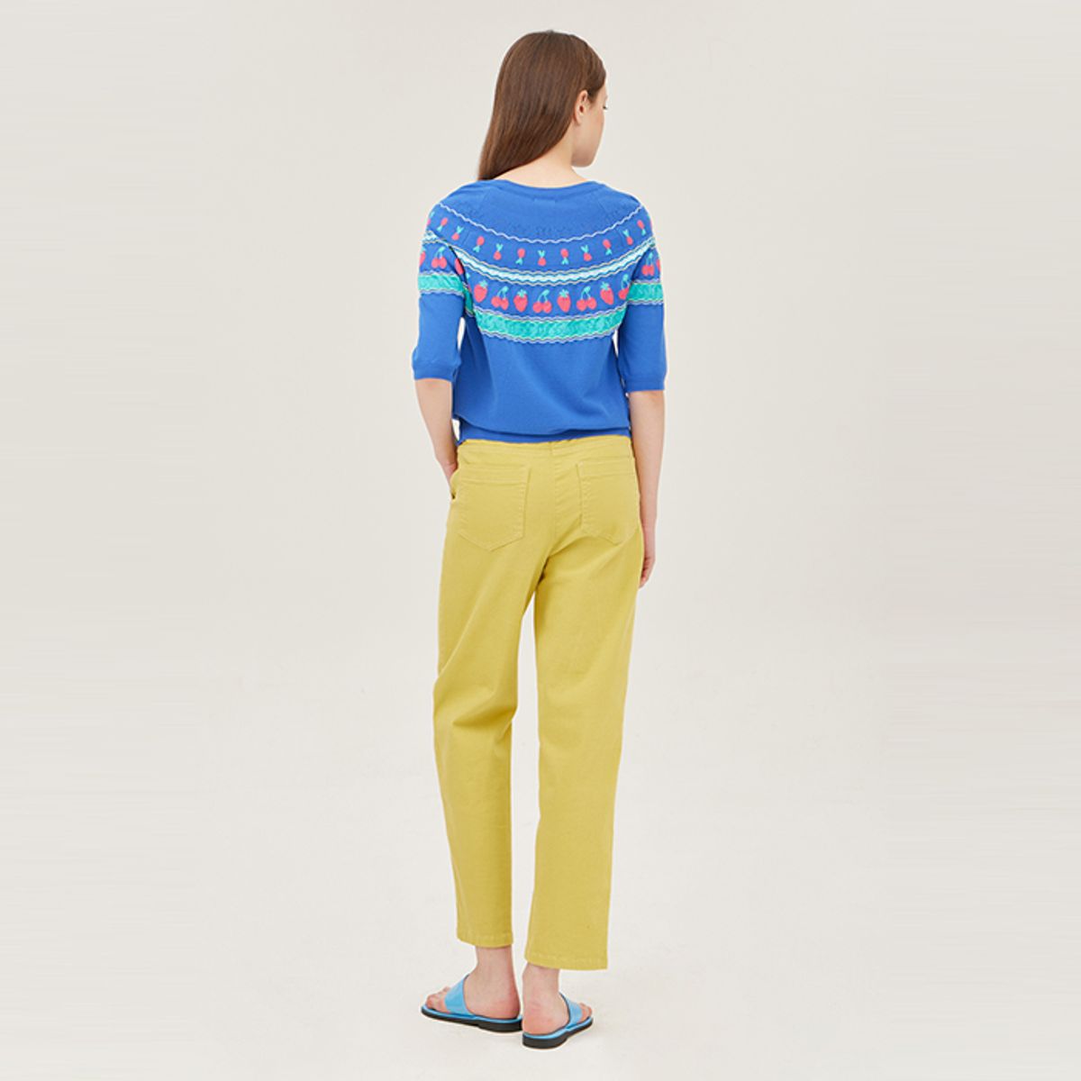 베네통(BENETTON) 베리 자카드 반팔 니트 _BAKP59531BL