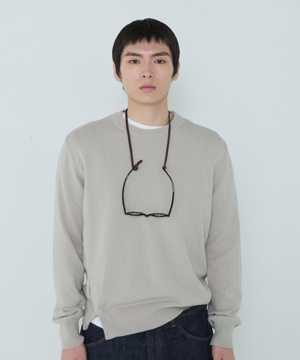 더씽인데어데어(THE THING IN THEIR THERE) Composed Slit Knit Sand