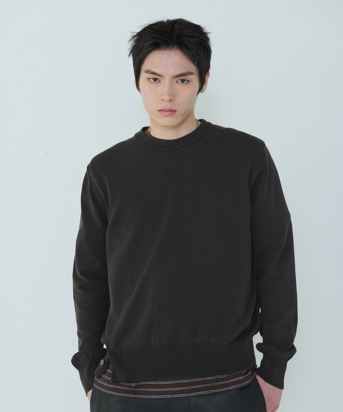 더씽인데어데어(THE THING IN THEIR THERE) Composed Slit Knit Brown