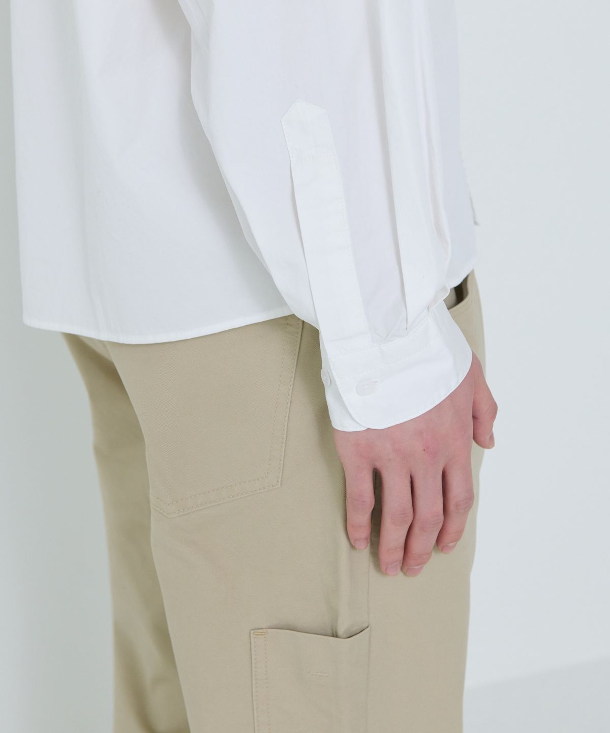 더씽인데어데어(THE THING IN THEIR THERE) Considered Cotton Shirt White