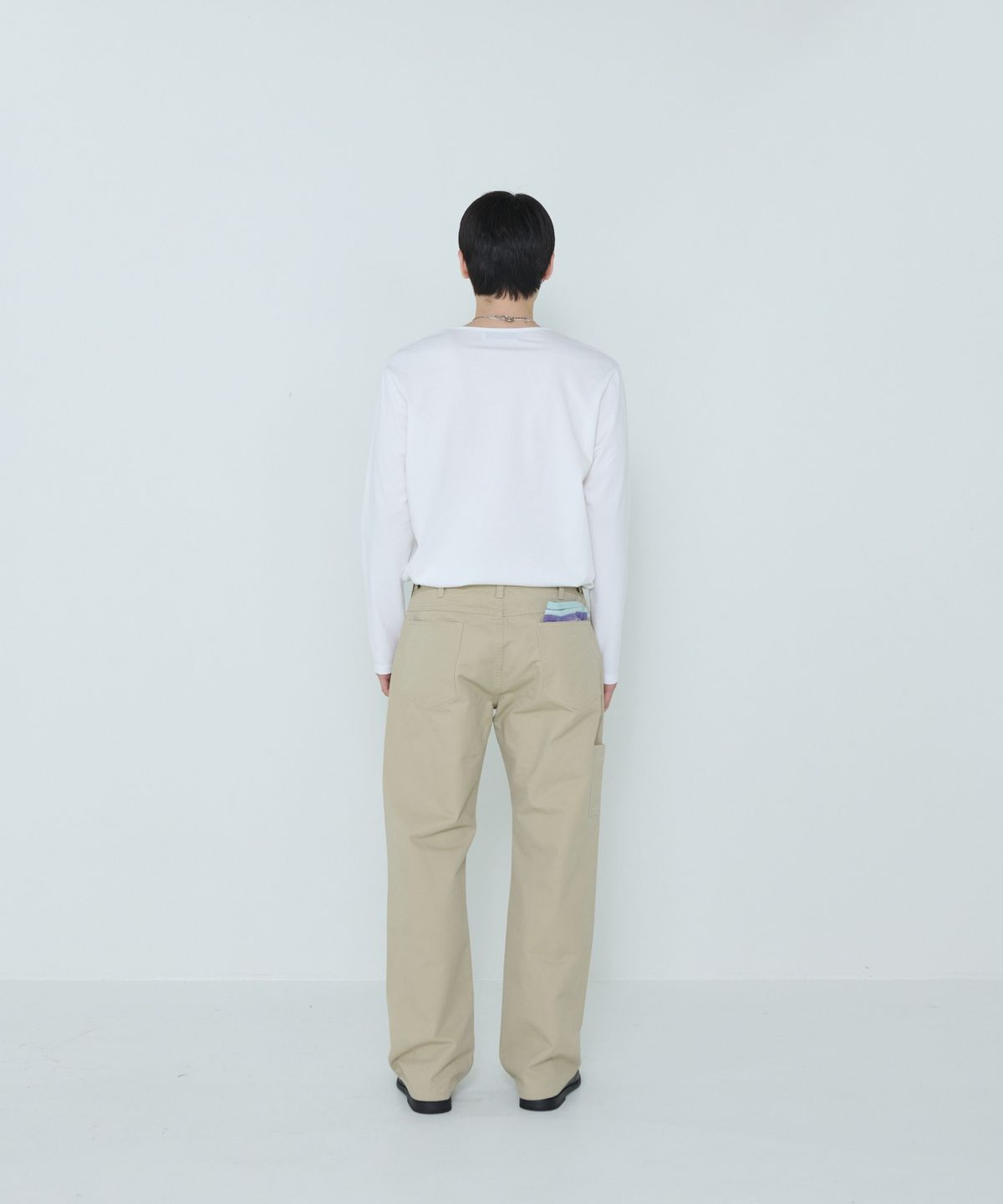 더씽인데어데어(THE THING IN THEIR THERE) Henley Long Sleeve T-Shirt O/White