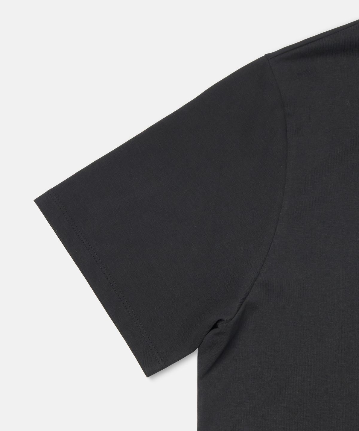 더씽인데어데어(THE THING IN THEIR THERE) Standard Crew Neck T-Shirt Black