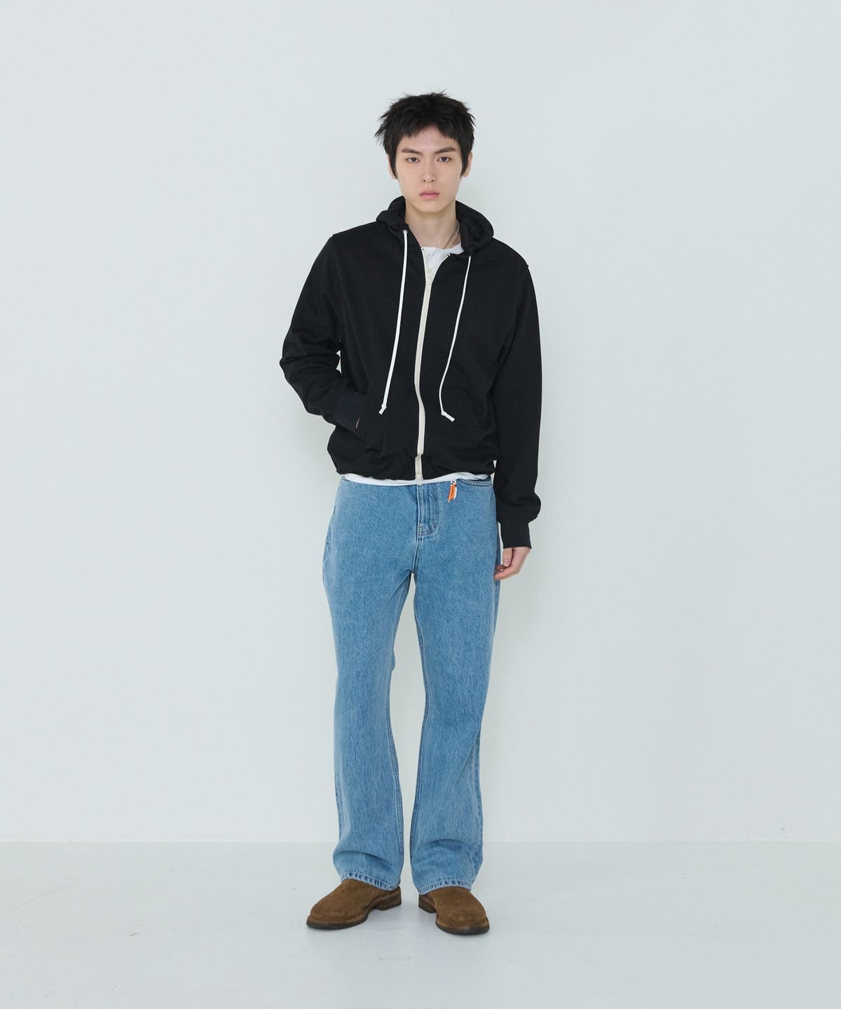 더씽인데어데어(THE THING IN THEIR THERE) Signature Denim Washed Blue