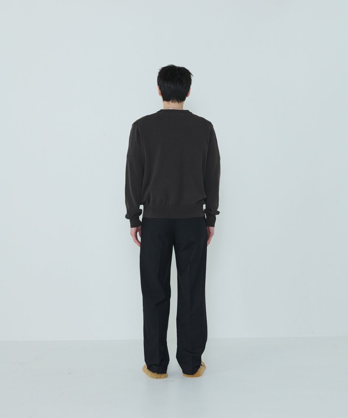 더씽인데어데어(THE THING IN THEIR THERE) Refine Black Slacks Black