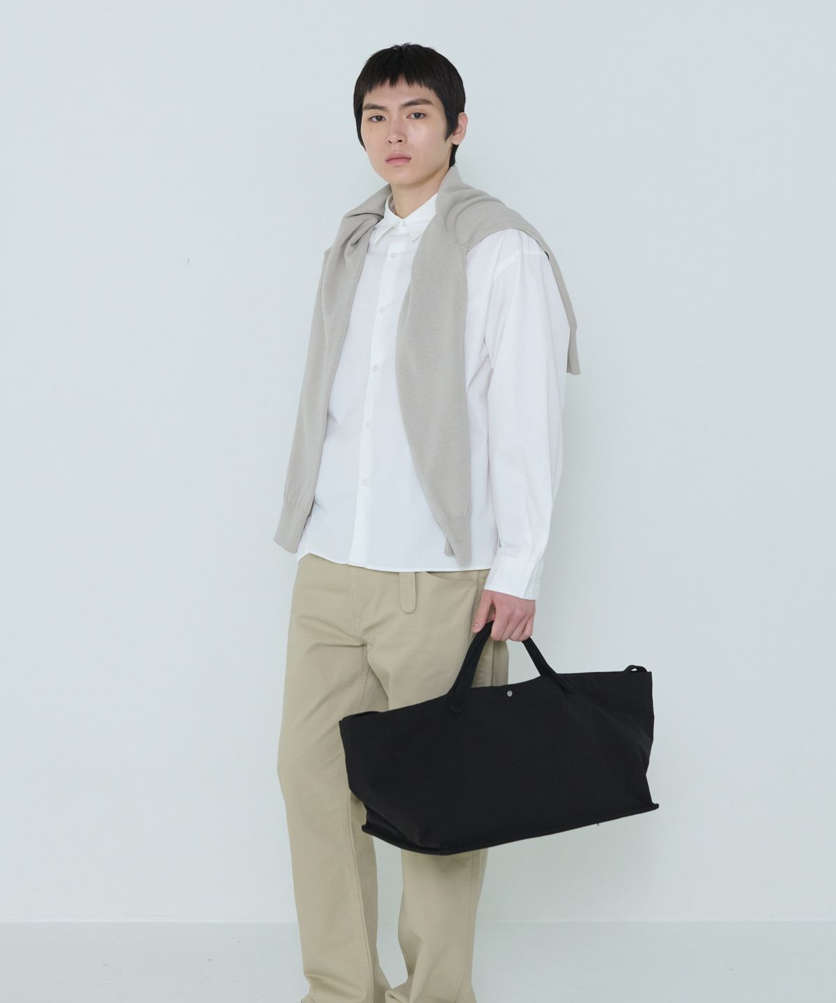 더씽인데어데어(THE THING IN THEIR THERE) Boat Tote Bag Black