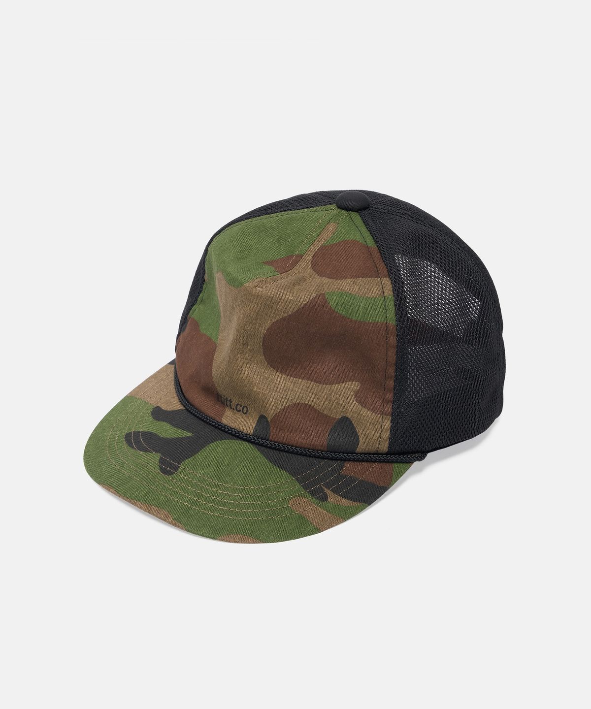 더씽인데어데어(THE THING IN THEIR THERE) Camo Rope Trucker Cap