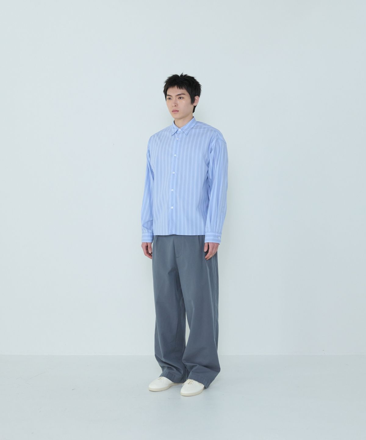 더씽인데어데어(THE THING IN THEIR THERE) Considered Stripe Shirt