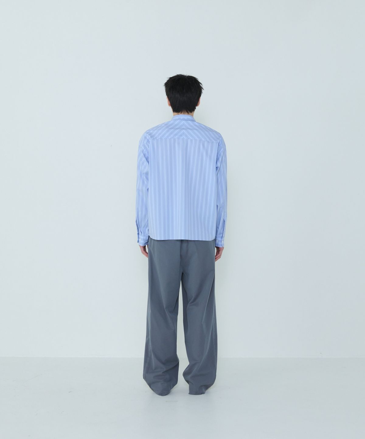 더씽인데어데어(THE THING IN THEIR THERE) Considered Stripe Shirt