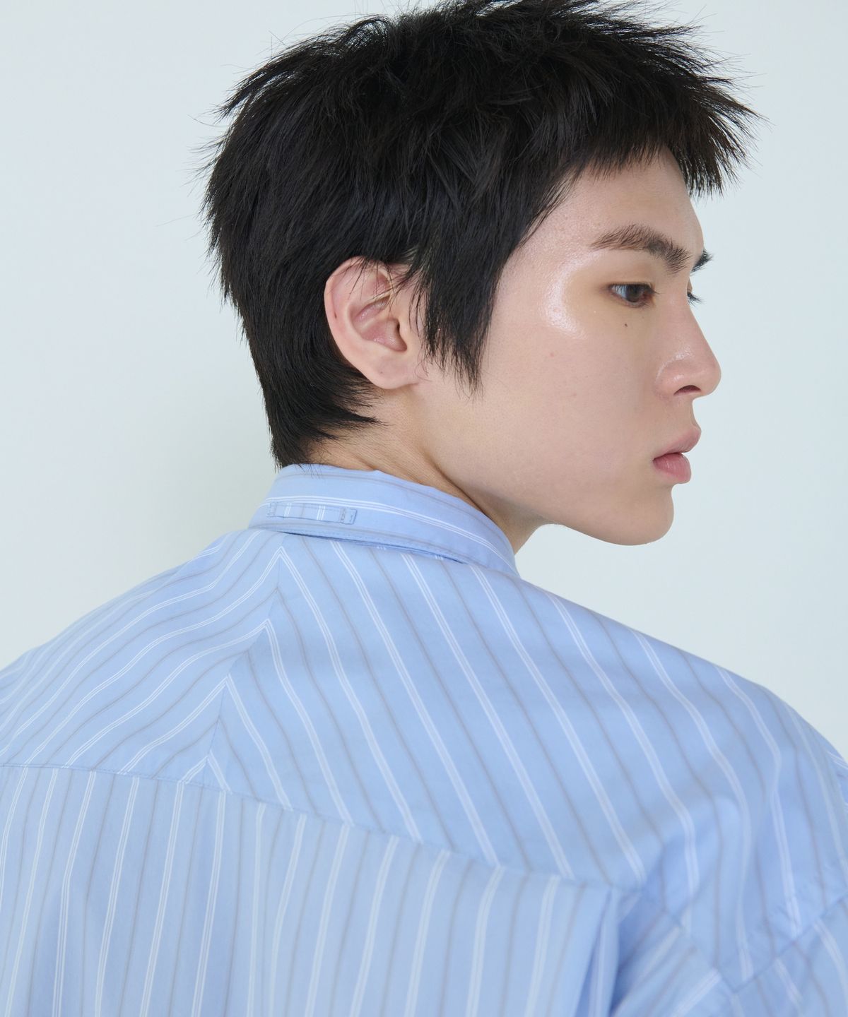 더씽인데어데어(THE THING IN THEIR THERE) Considered Stripe Shirt