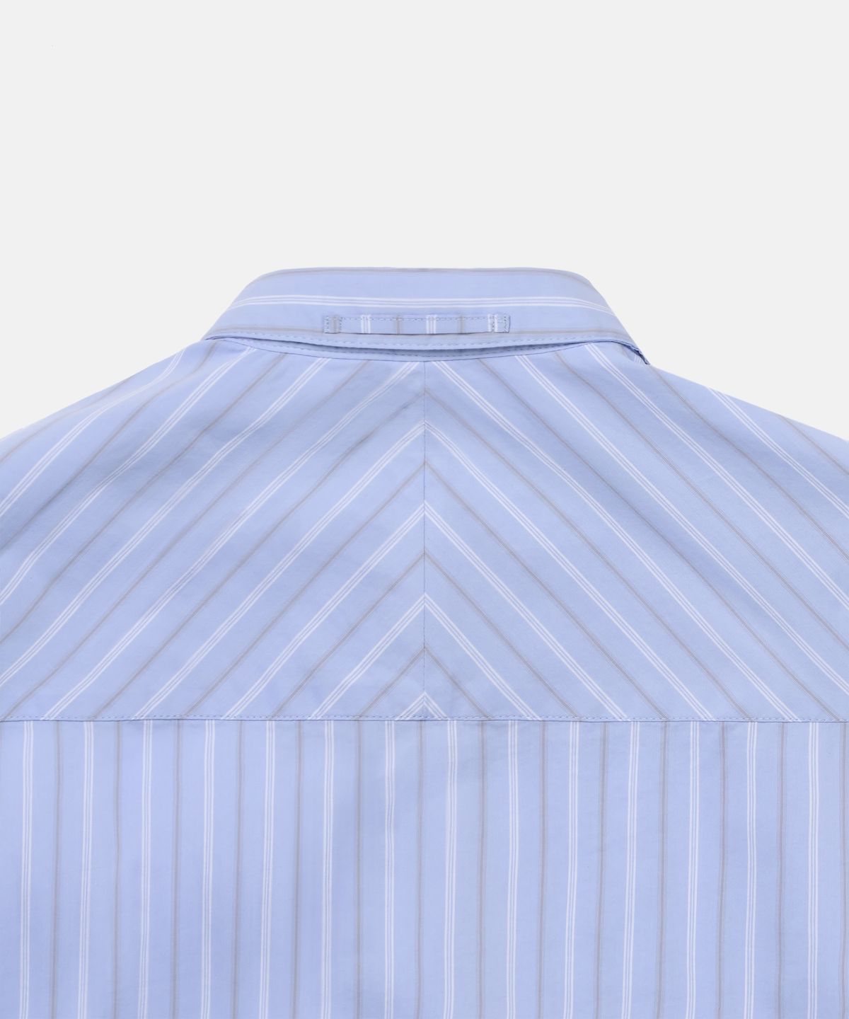 더씽인데어데어(THE THING IN THEIR THERE) Considered Stripe Shirt