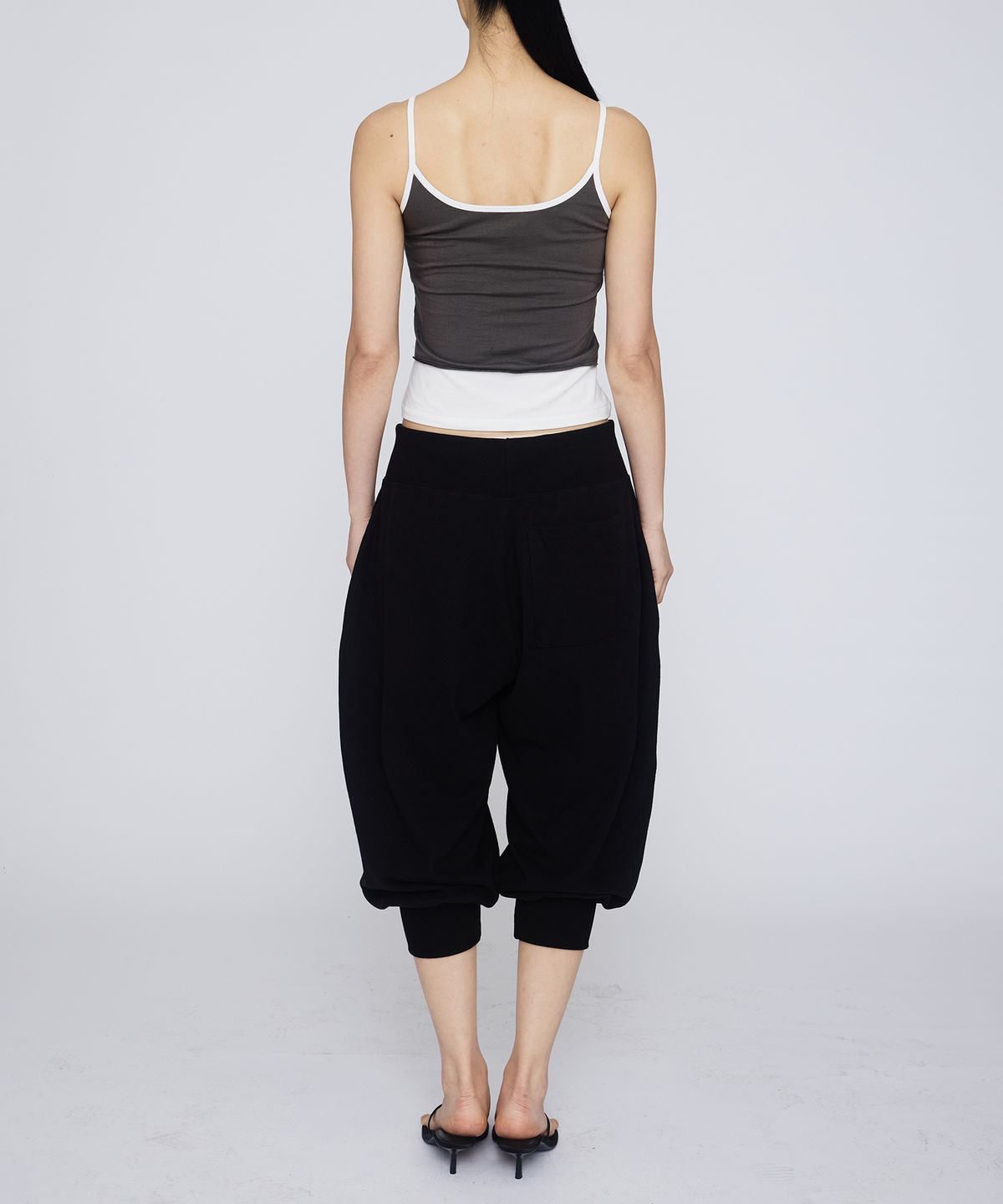 기머(GIMOR) Balloon Capri Pants Black