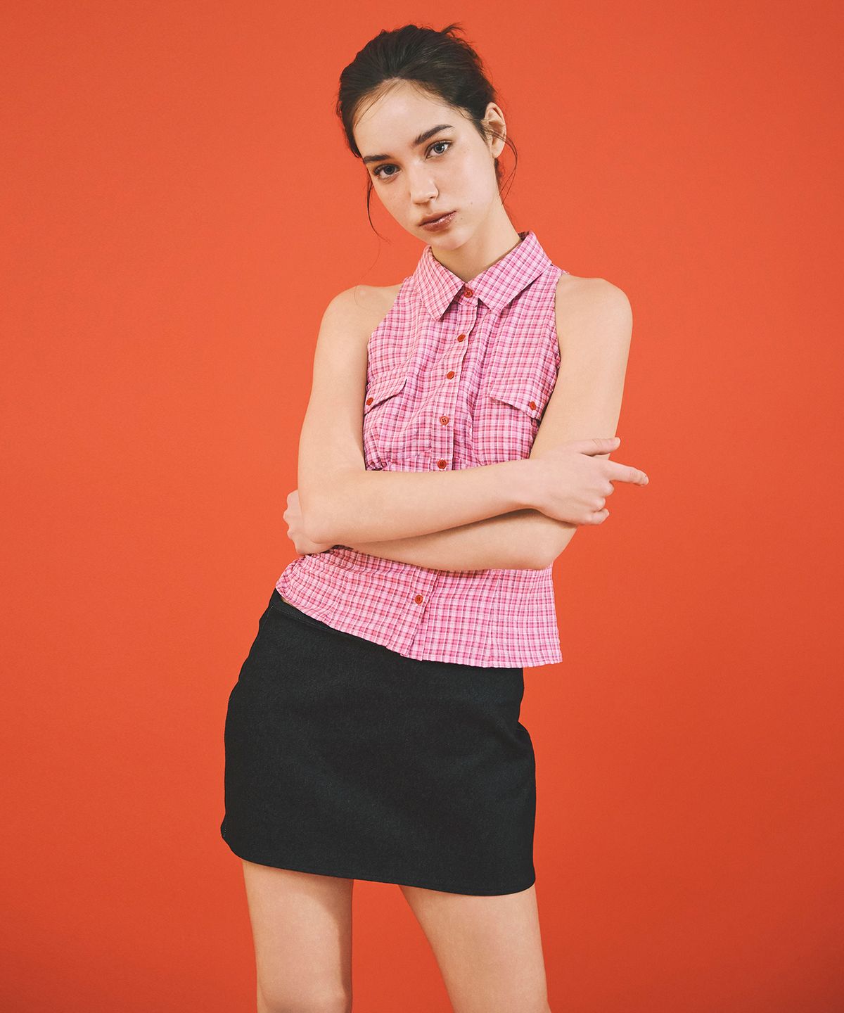 에이알유(A.R.U) CHECK SLEEVELESS SHIRT