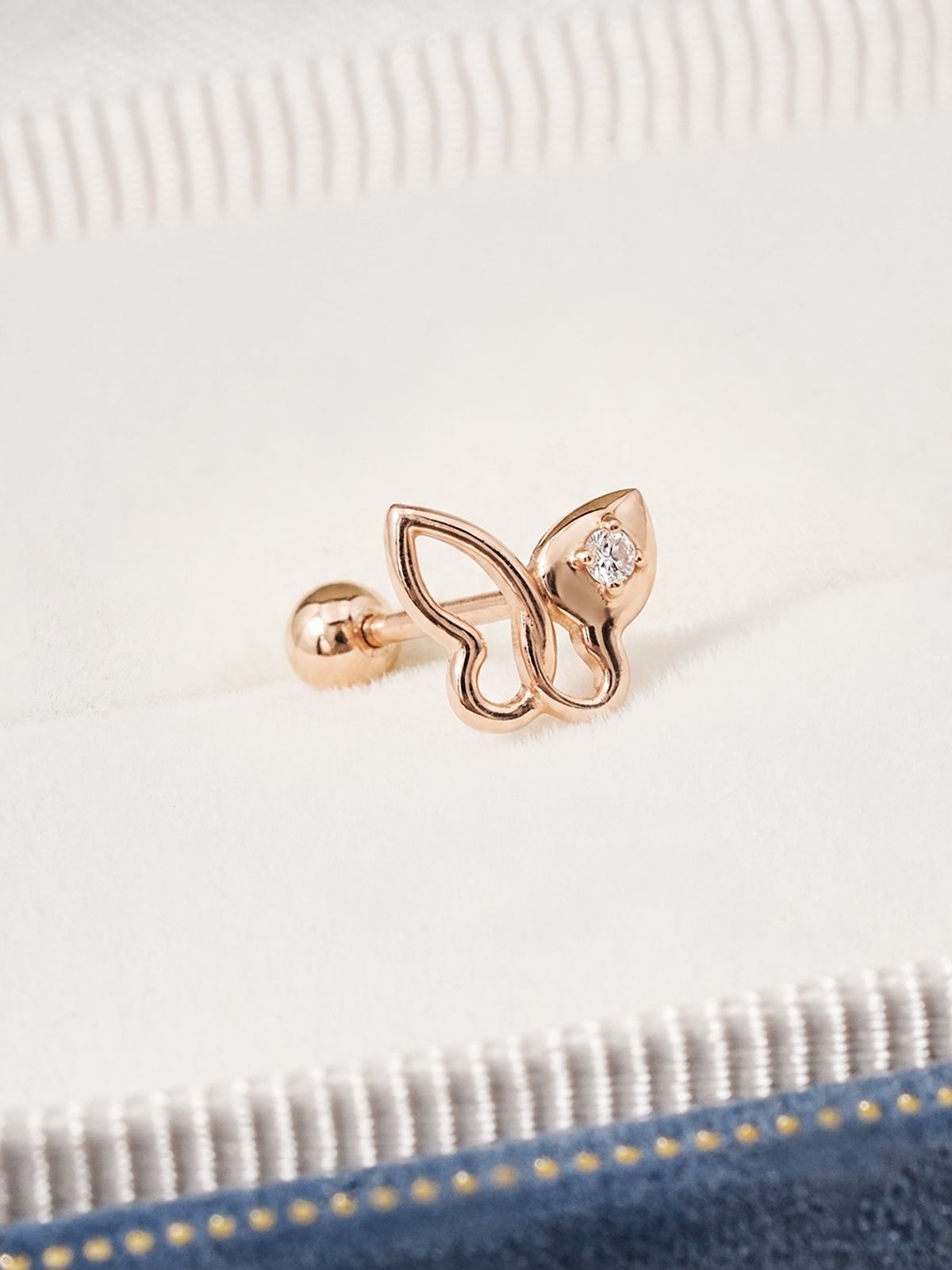 미니멀피어싱(MINIMALPIERCING) 14K 트위스트 나비 큐빅 피어싱 귀걸이
