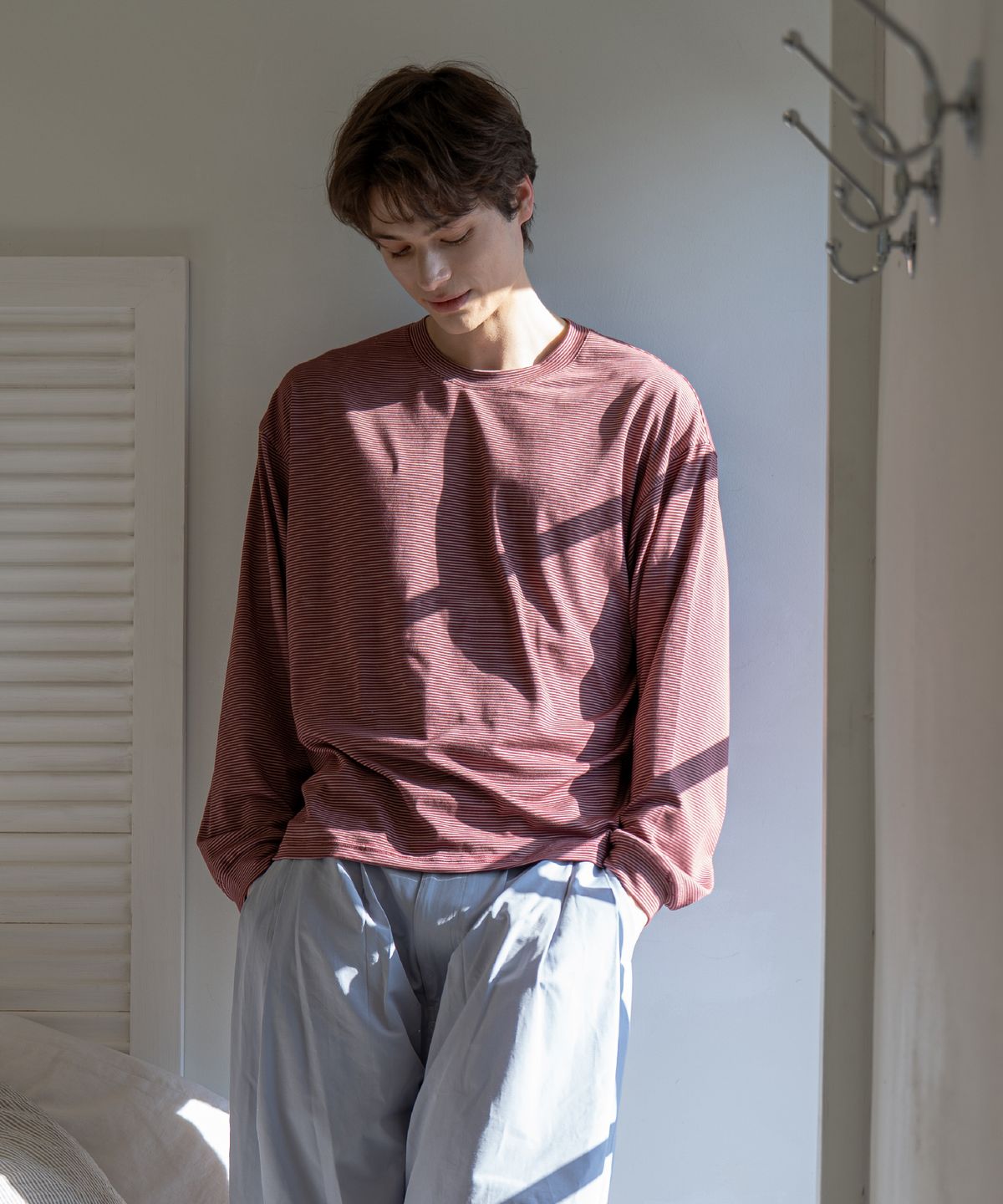 른넷(LEUNNET) 마틴 스트라이프 티 (Matin Stripe T) / Burgundy
