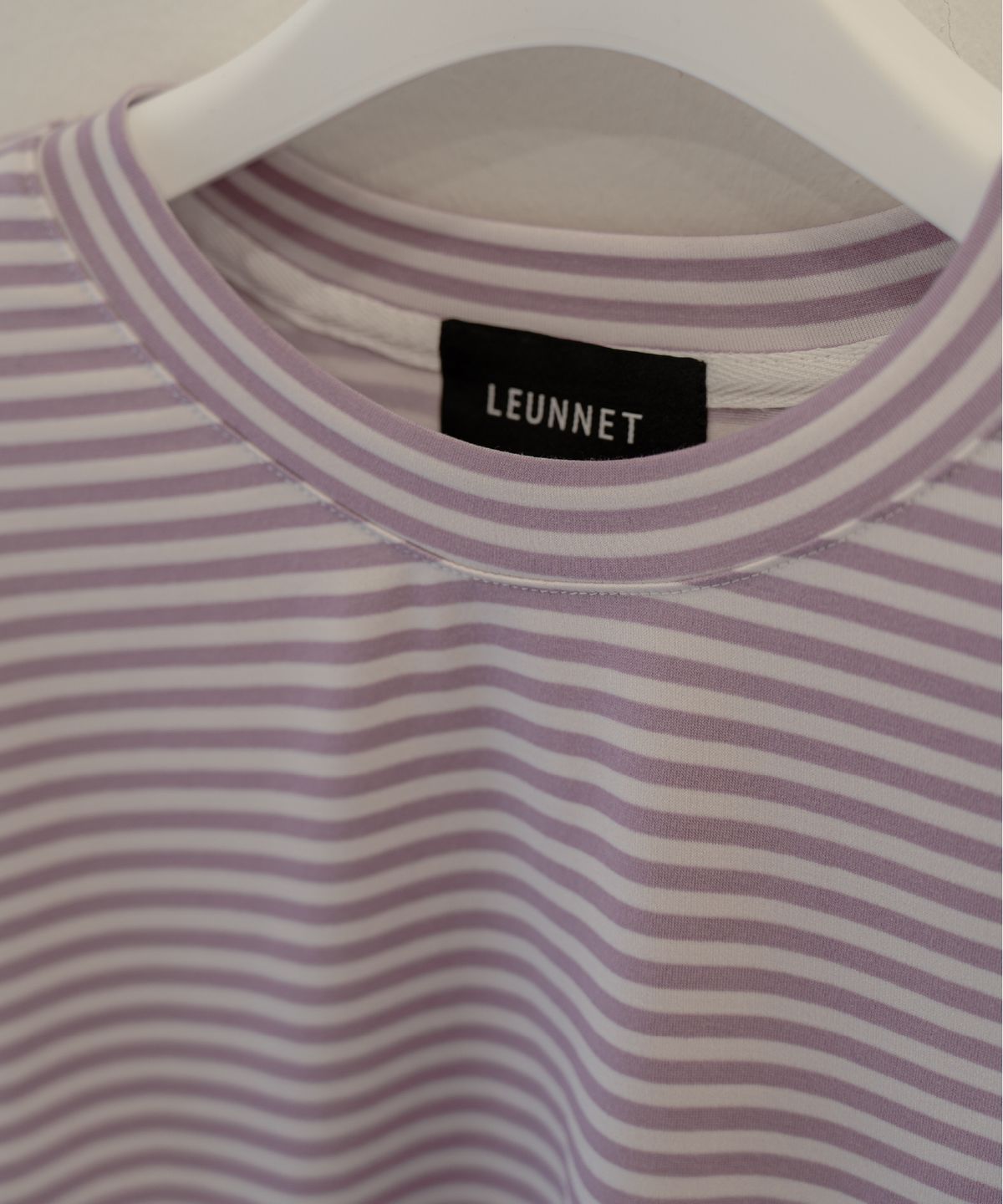 른넷(LEUNNET) 마틴 스트라이프 티 (Matin Stripe T) / Purple
