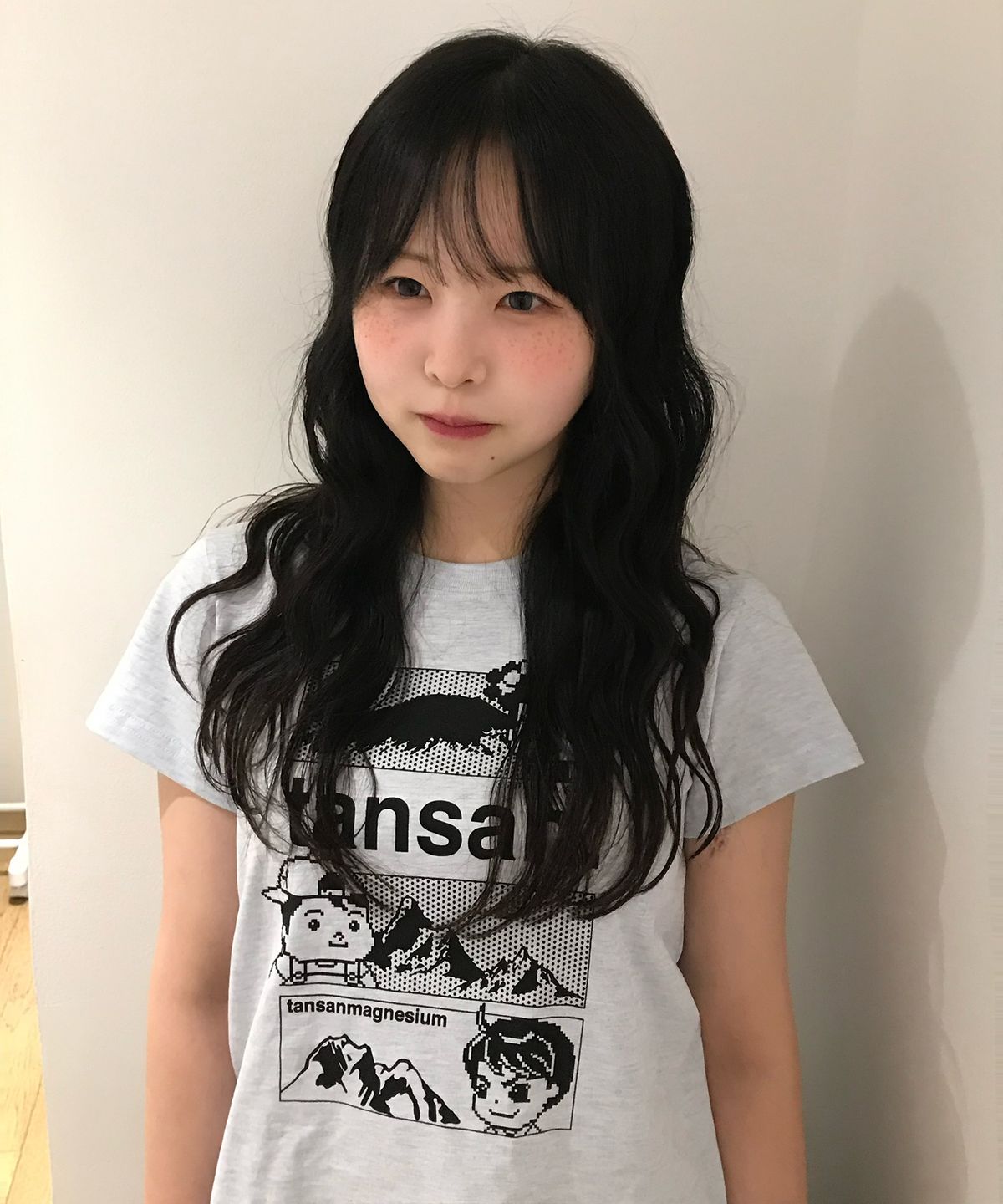 탄산마그네슘(TANSANMAGNESIUM) 안녕자두야X탄산 마운틴 자두 티셔츠 (스카이블루)