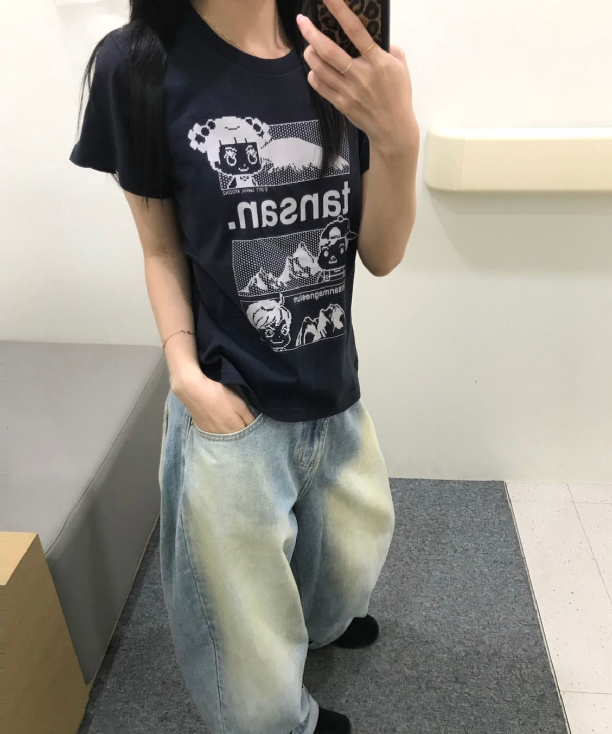 탄산마그네슘(TANSANMAGNESIUM) 안녕자두야X탄산 마운틴 자두 티셔츠 (네이비)