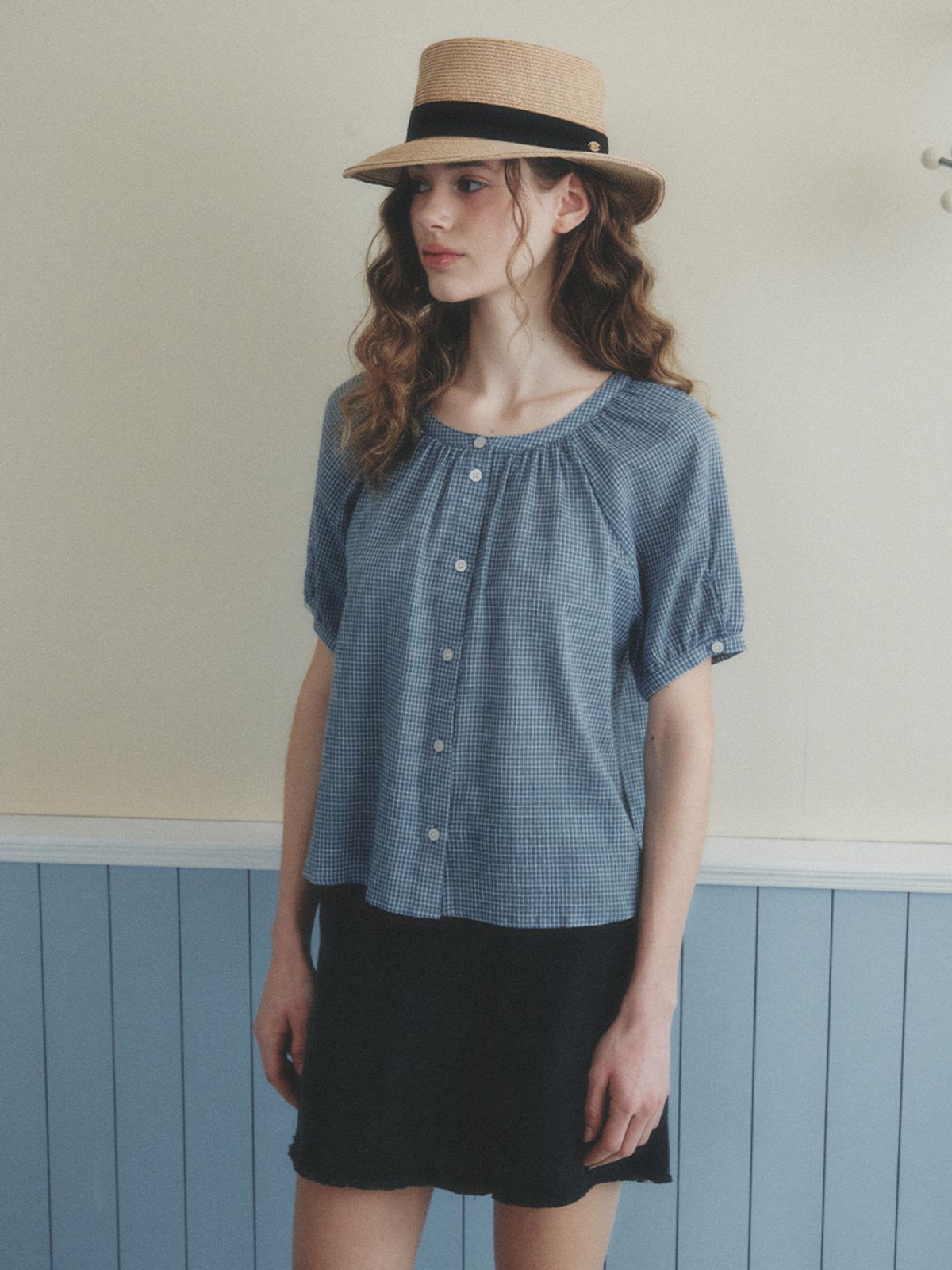 르니나(LENINA) CHLOE raglan check blouse_BLUE