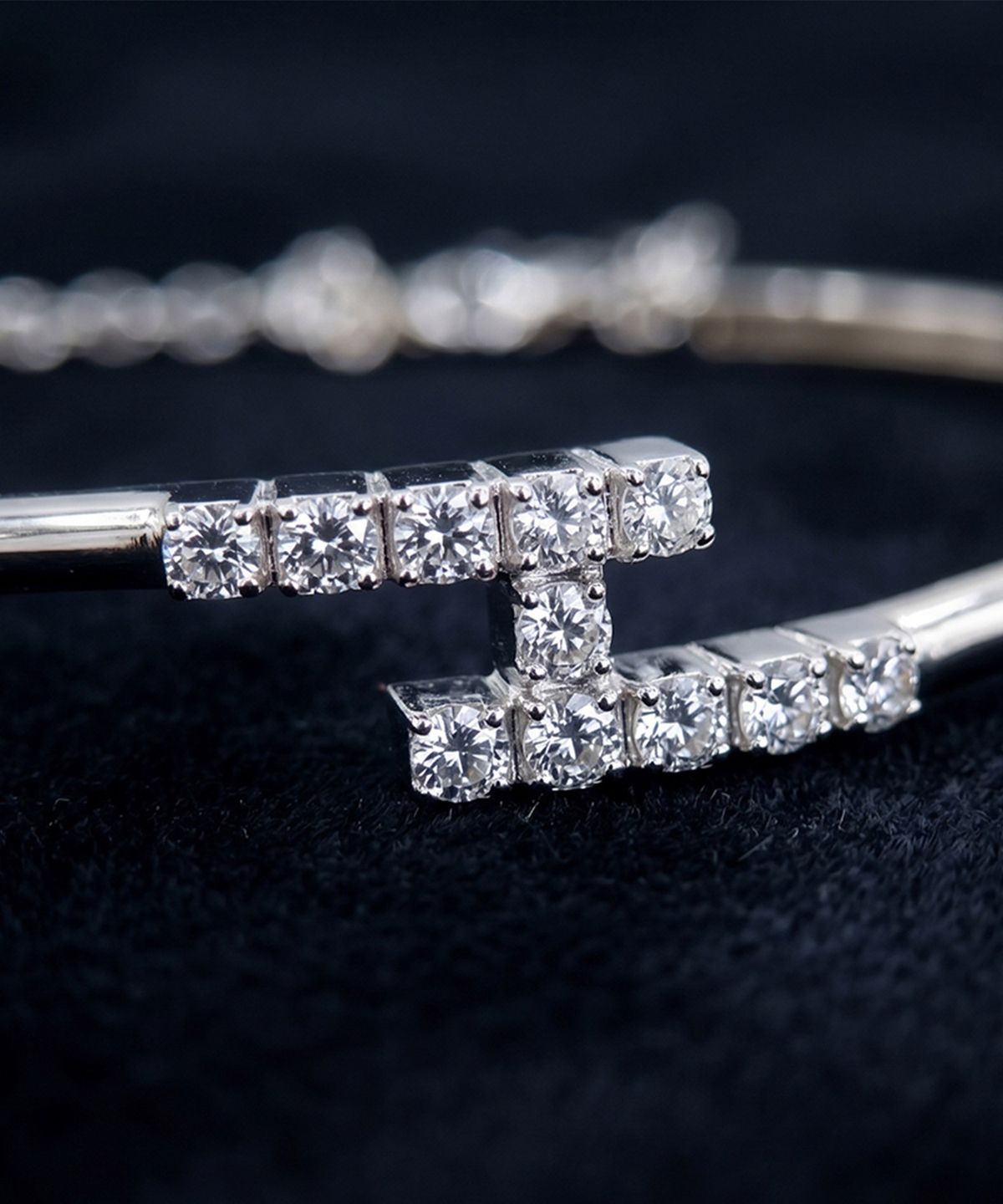 엘렌쥬얼리(HELENE JEWELRY) 실버 925 Silver 베르토 큐빅 뱅글 은 팔찌