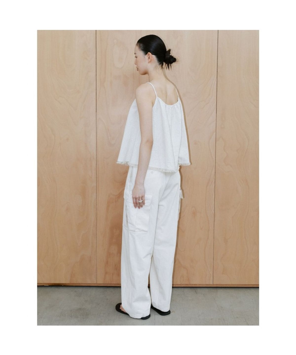 디애퍼처(THE APERTURE) Cotton Baker Pants  Ivory (TA6421A010)