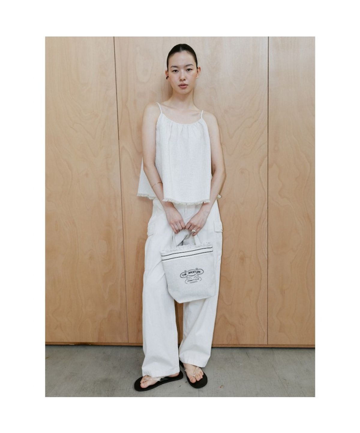 디애퍼처(THE APERTURE) Cotton Baker Pants  Ivory (TA6421A010)