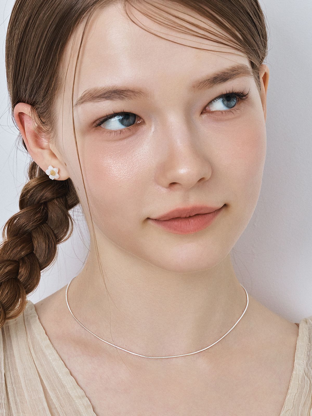 헤이(HEI) sleek snake chain necklace