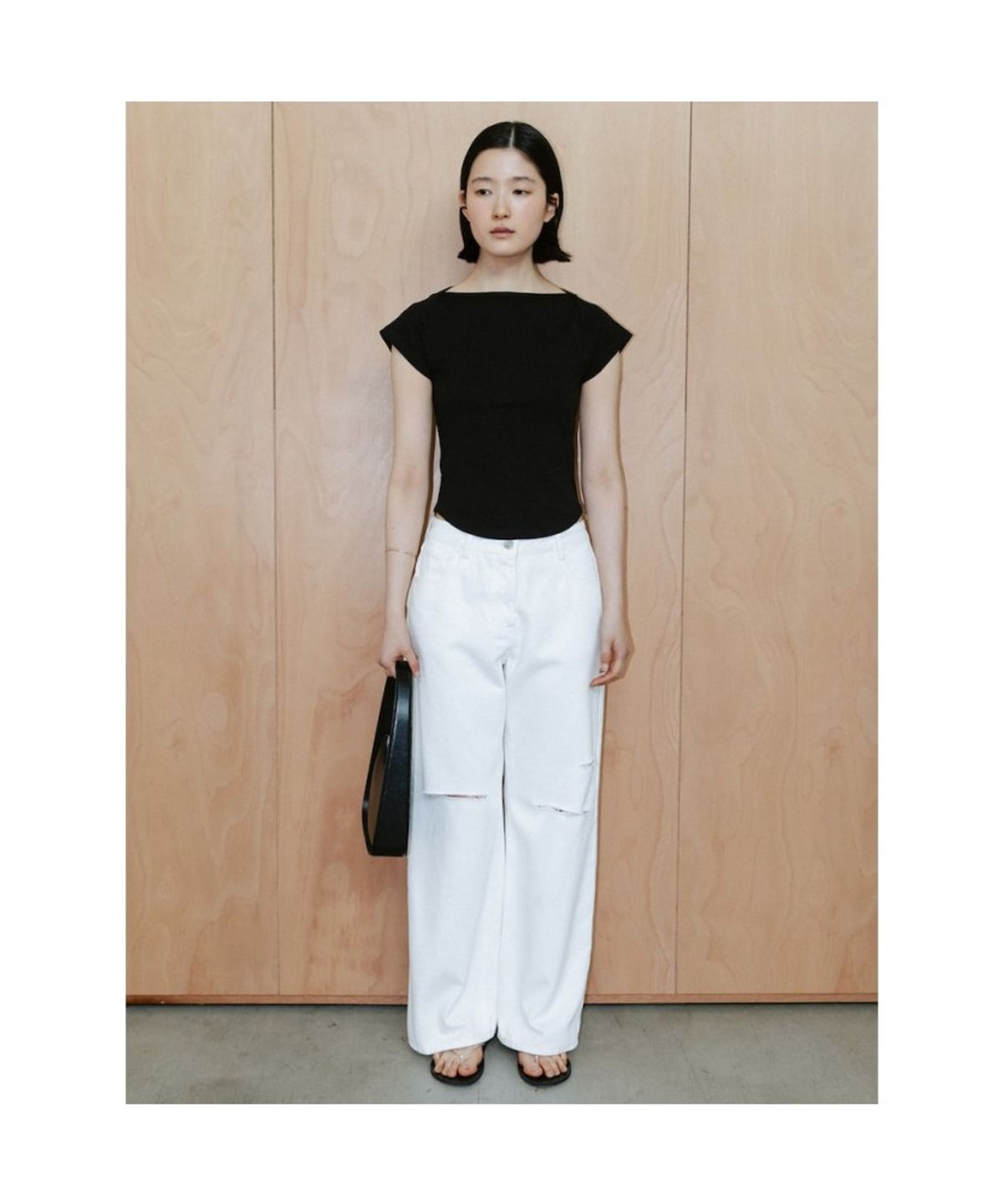 디애퍼처(THE APERTURE) 90s Destroyed Denim Pants  White (TA6421A101)