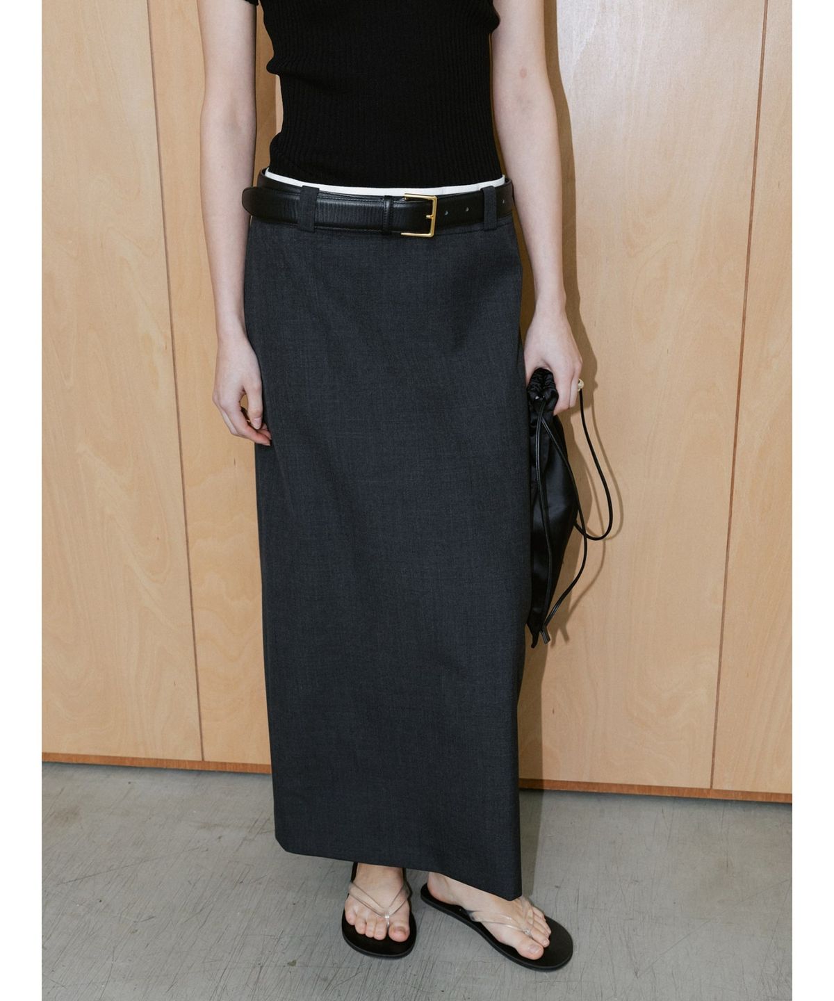 디애퍼처(THE APERTURE) Bo H Line Skirt  Grey (TA6427A073)