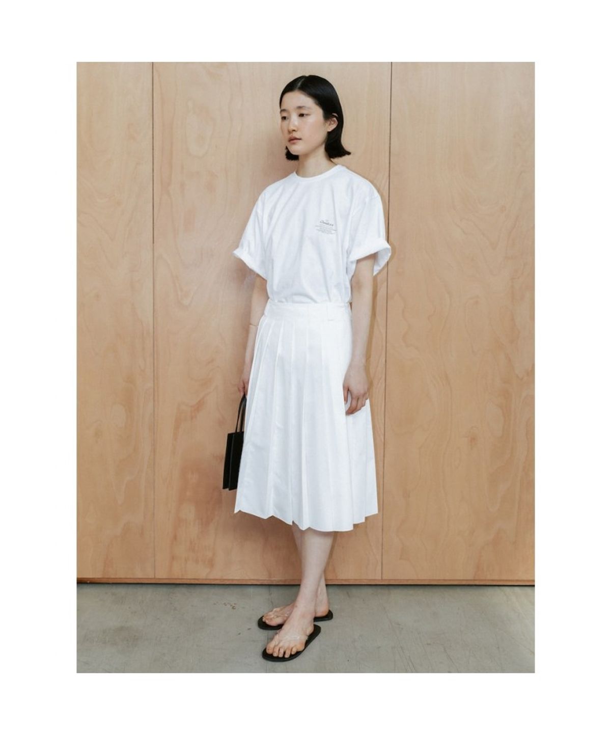 디애퍼처(THE APERTURE) 90S Cotton Pleated Skirt  White (TA6227A051)
