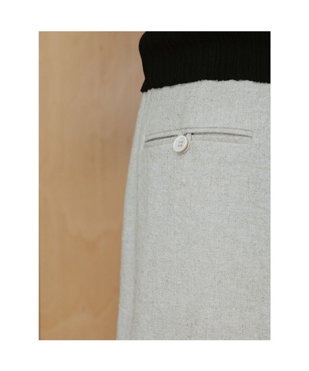 디애퍼처(THE APERTURE) Linen Troia H Line Skirt  Ivory (TA6427A100)