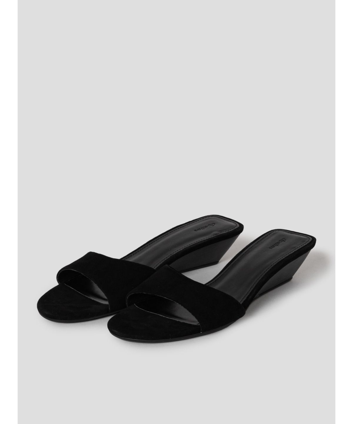 디애퍼처(THE APERTURE) 90s Wedge Sandal  Black (TA67K2A015)