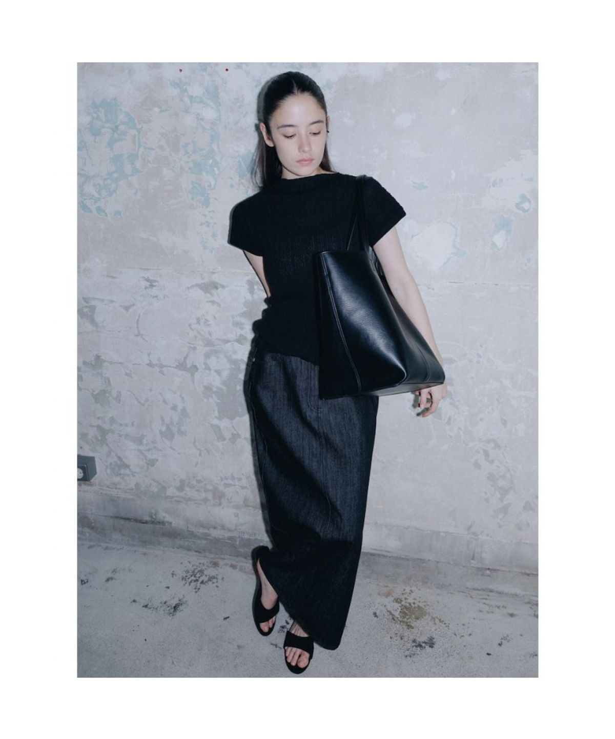 디애퍼처(THE APERTURE) Vaso Bag  Black (TA67D4A035)