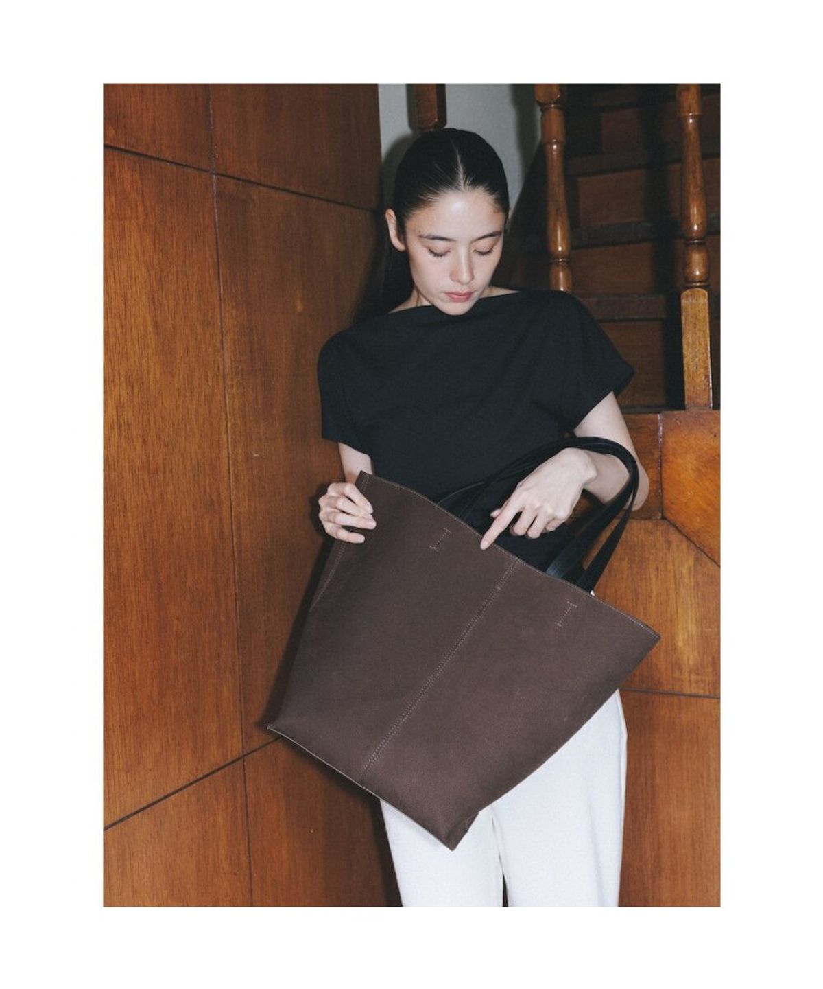 디애퍼처(THE APERTURE) Vaso Bag  Brown (TA67D4A03D)