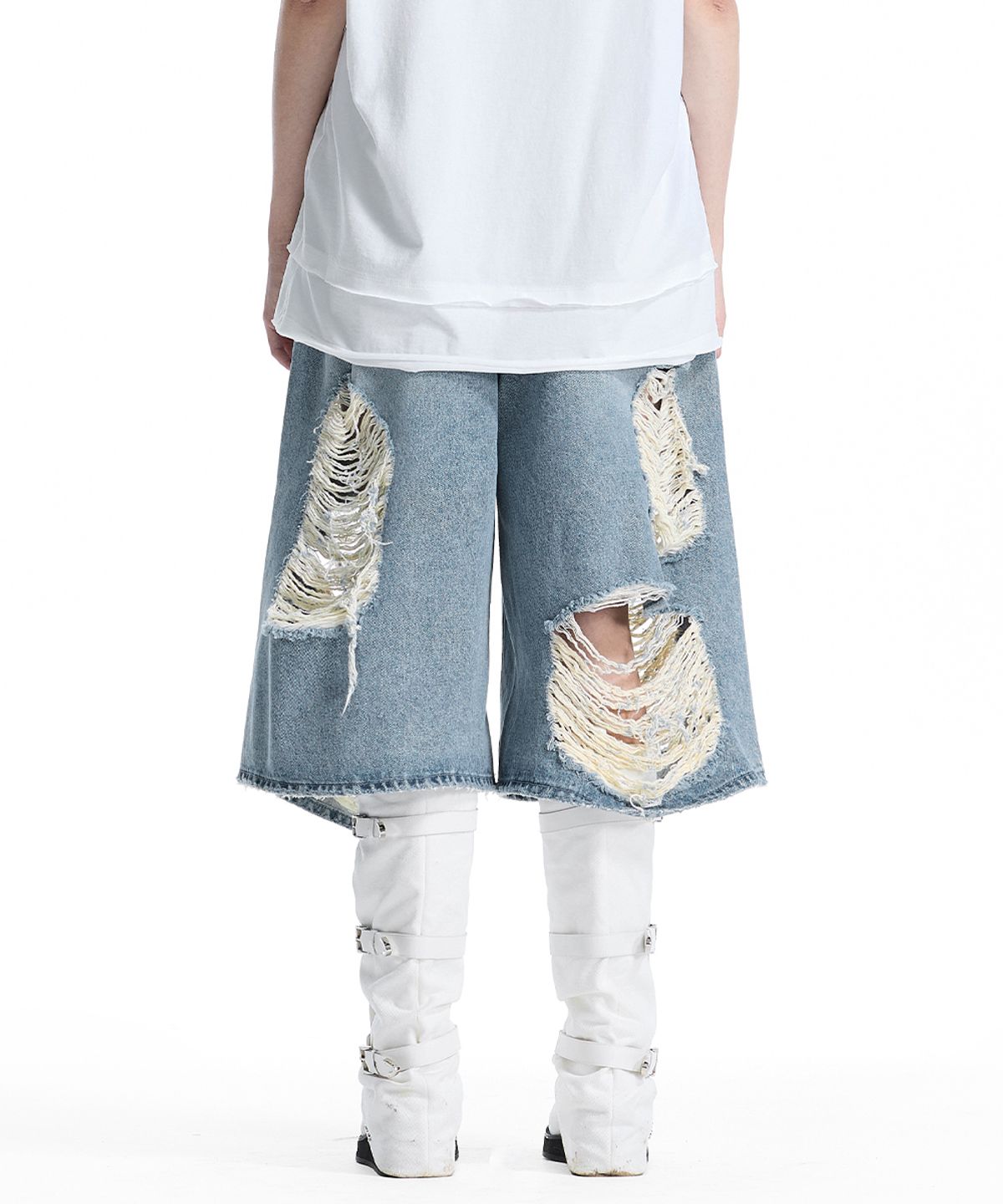 트리밍버드(TREEMINGBIRD) Scratch Damage Denim Shorts [ Blue ]