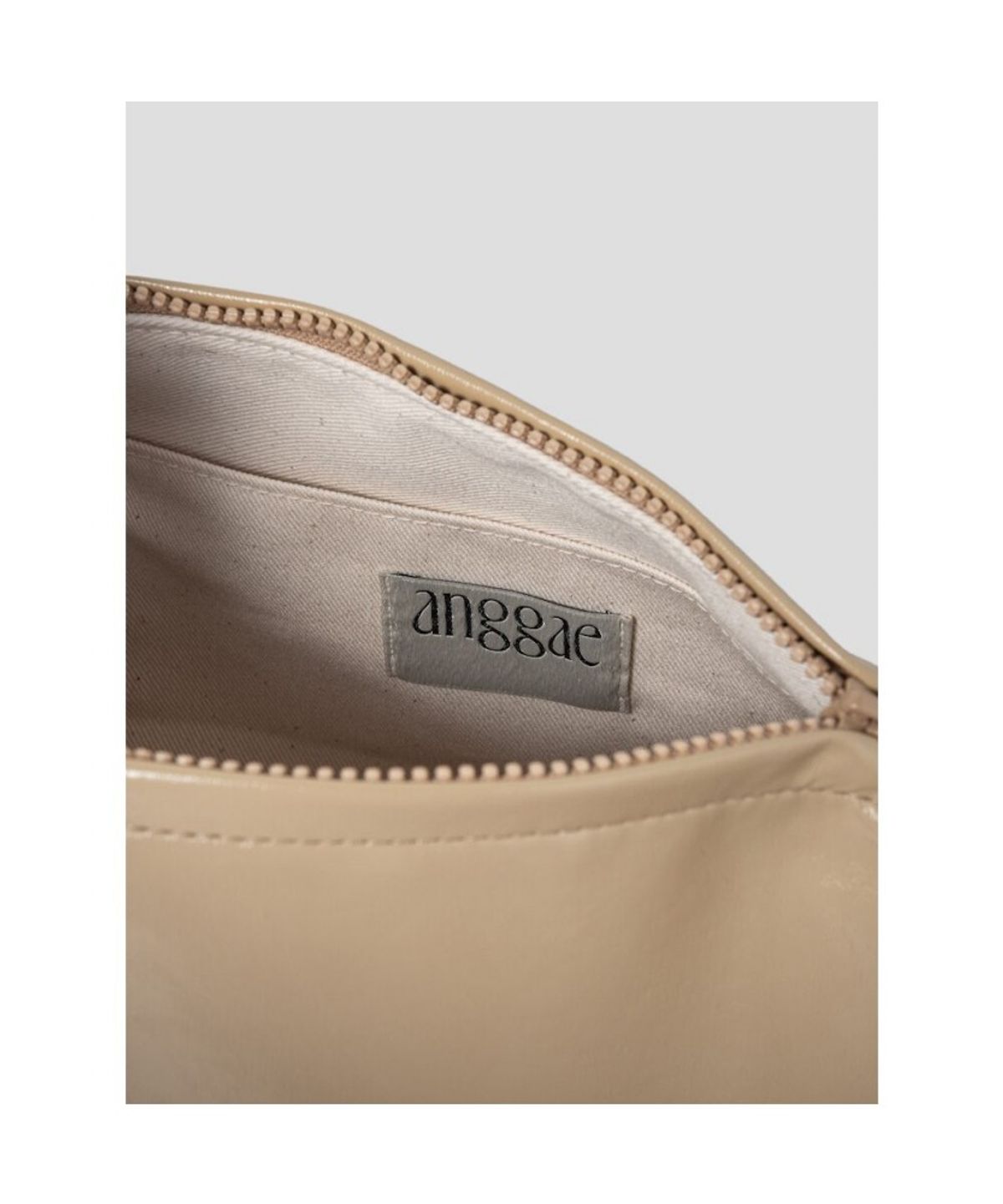 앙개(ANGGAE) Big Boxer Bag  Beige
