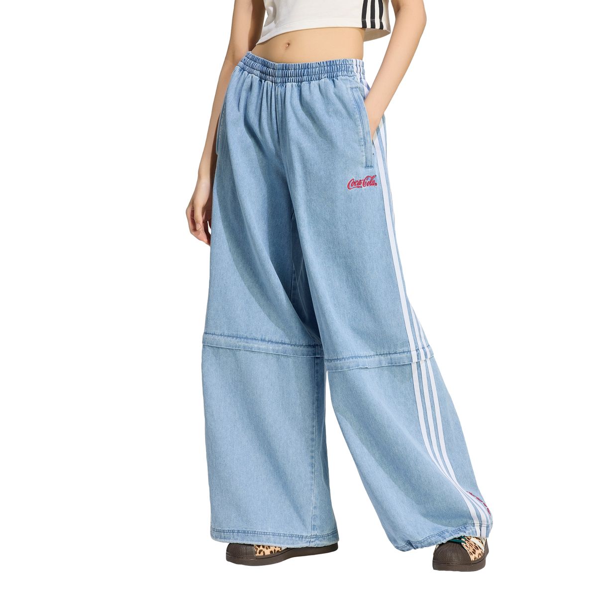 아디다스(ADIDAS) 아디다스X코카콜라 아딜레늄 파이어버드 데님 트랙 팬츠 KY7557