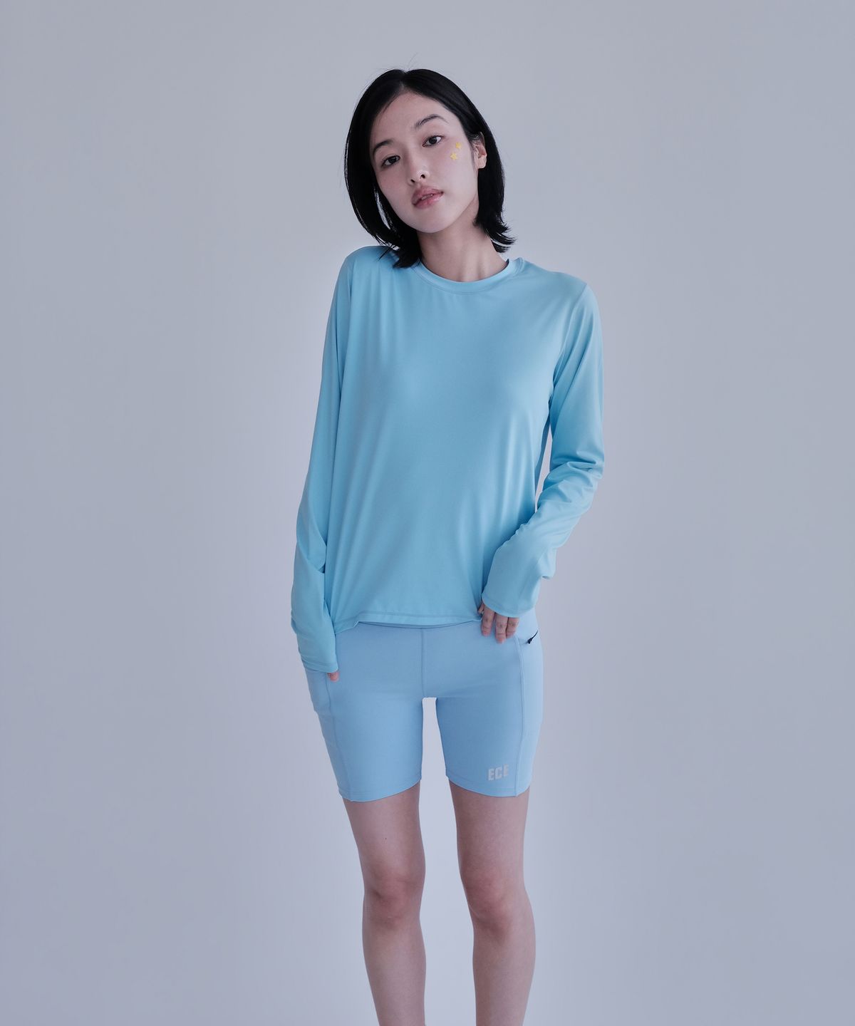 얼스캄에라(EARTH CALM ERA) 퍼포먼스 올 데이 슬리브(롱)_3컬러