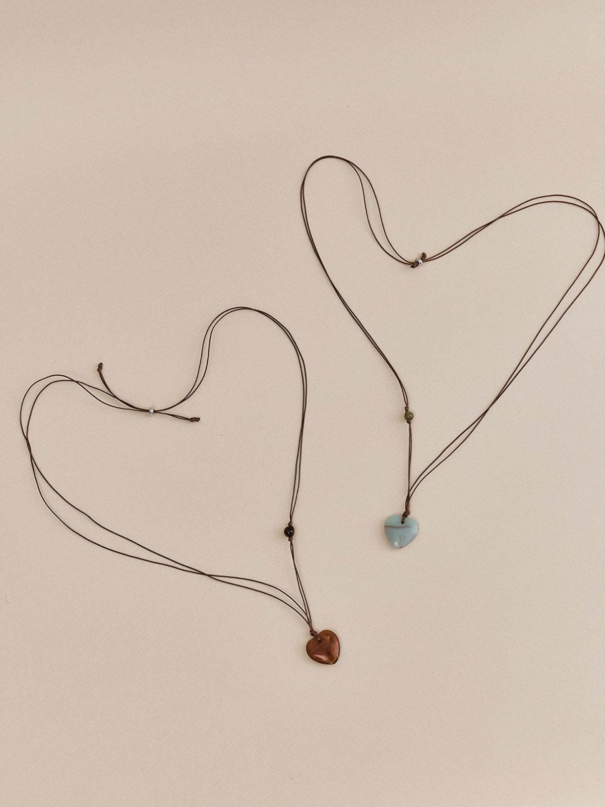 헤이(HEI) heart double string necklace (Mint/Brown)