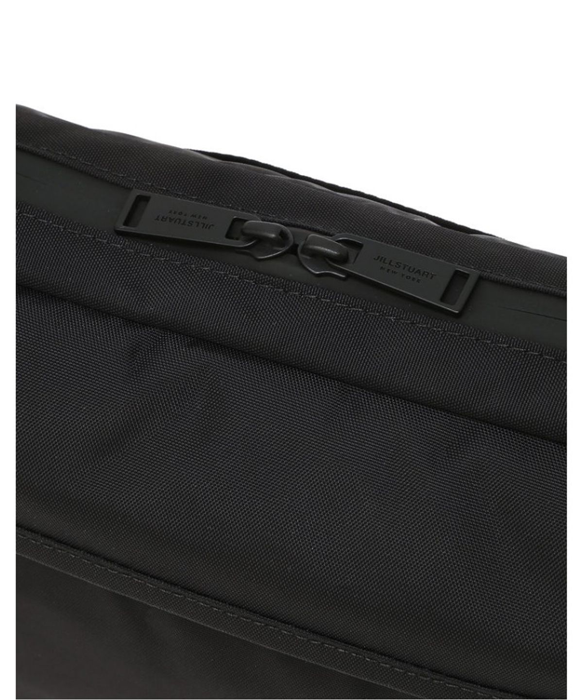 질스튜어트 맨 액세서리(JILLSTUART MEN ACC) [브룩스] 로고장식 나일론 크로스백 블랙 JUBA6F533BK